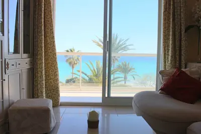 Image de Elégant appartement en 1er ligne sur la mer et la plage de Cala Millor