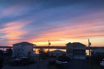 Image de Topsail Escape avec des couchers de soleil incroyables