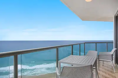 Image de Peninsula 25th Floor A-Style Ocean View 2 Bdrm Apartment