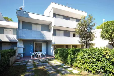 Image de Appartement de vacances avec balcon et climatisation