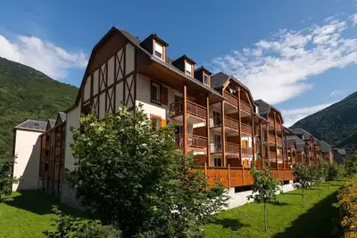 Image de Appartement spacieux et accueillant pour 6 | Accès fitness!