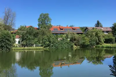 Image de Ferme pittoresque dans un endroit idyllique entre Rittterburg et Badeweiher