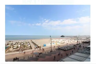 Image de Appartement vue mer avec balcon, 6 personnes, superbe emplacement central.