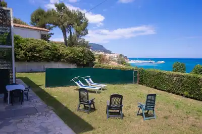 Image de N127 - Numana, three-room apartment with garden 200m from the beach