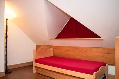 Image de Wifi, 2ème étage, balcon, parking, télévision, casier à ski, 38m², Pra Loup