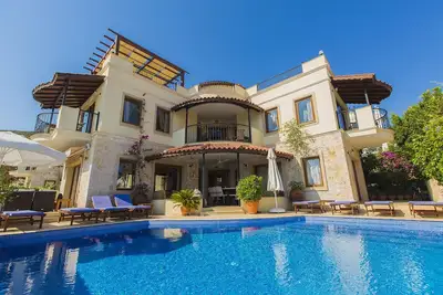 Image de Villa Kismet - villa de luxe de 5 chambres à Kalamar située à 300 mètres de la mer