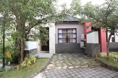 Image de Kunyit 20 Villas, villa paisible Ă Jimbaran