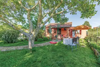 Image de Belle maison à Sisan avec WiFi