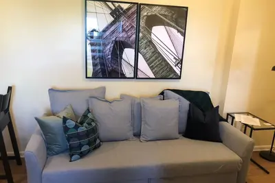 Image de 1715 5e · Classy et mignon 2b Apt / 20 min à Nyc-Parking Dispo