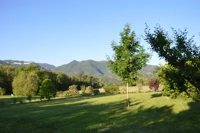 Image de Le gite de Valérie côté jardin