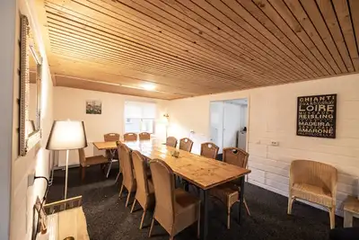 Image de Maison de vacances 25 dans une zone boisée