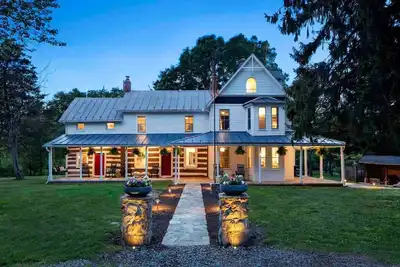 Image de Rénovation de luxe dans une ferme de 1805 à Harpers Ferry