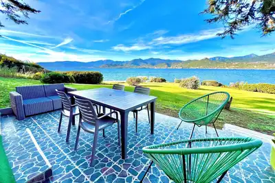 Image de Appartement vue mer et montagnes, rez-de-chaussée