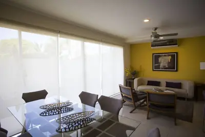 Image de Luxury 2 Bedroom Apartments