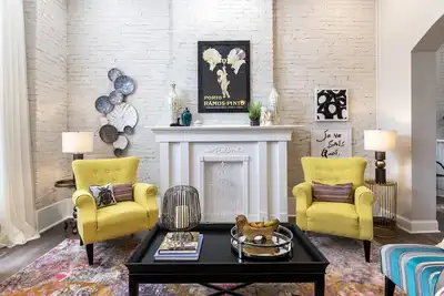 Image de *** New Listing *** - Expo, Downtown, luxe décontracté dans le quartier historique du vieux Louisville