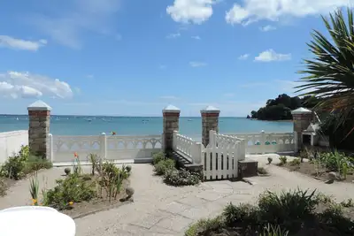 Image de Superbe villa directement sur la plage