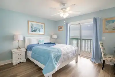 Image de Rien que du soleil et des sourires chez Blue Haven!