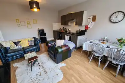 Image de L'appartement à 180 est une partie récemment convertie d'une belle maison ancienne.