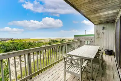 Image de Grande maison avec vue sur l'océan, cheminée et barbecue au gaz - chiens ok!