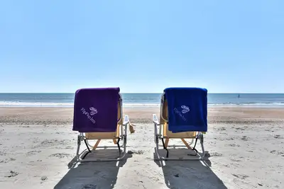 Image de Profitez de Island Living @ the Flip Flop Inn - Marchez jusqu'Ă la plage et la piscine