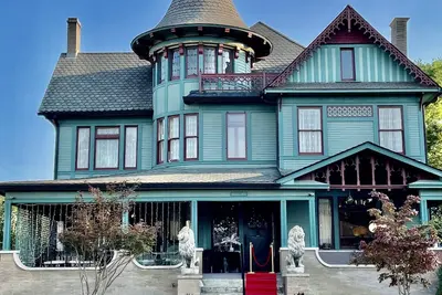 Image de Charles Davis Mansion - Incroyable propriété historique reconnue nationalement - 1898