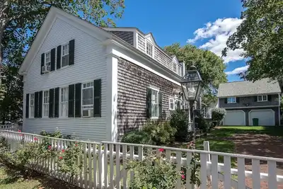 Image de Colonial classique au coeur d'Edgartown