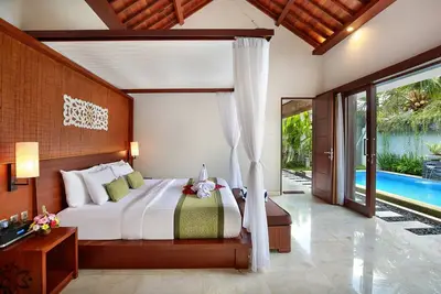 Image de Villa de luxe confortable à une chambre à Jimbaran avec piscine privée