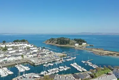Image de D4060- Duplex Vue sur le port de plaisance!