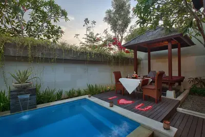 Image de Villa de luxe confortable à une chambre à Jimbaran avec piscine privée