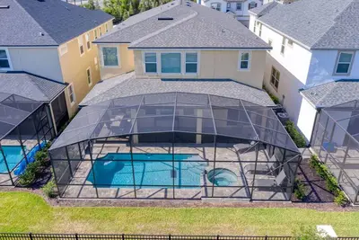 Image de Solara Sunshine | Maison de 7 chambres avec piscine et salle de jeux au Solara Resort