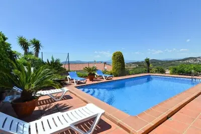 Image de Club Villamar - Villa pour 7 personnes, belle et spacieuse avec une piscine privée et plusieurs t. . .