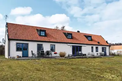 Image de Superbe maison à Borrby avec WiFi