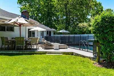 Image de Nouvelle inscription: Récemment rénové avec piscine, salle des médias, près de la ville et des plages