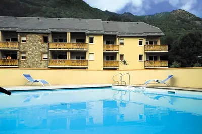 Image de Accès Piscine! Appartement cosy proche du centre