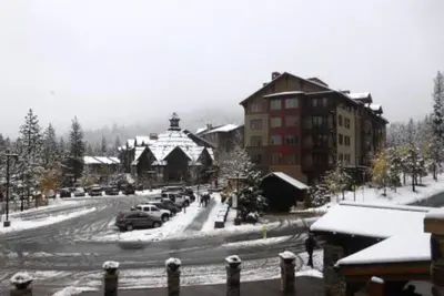 Image de Marchez sur les pistes - 8 personnes dans le luxe