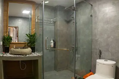 Image de Hanoi Downtown - 2 Br style africain au coeur de Hanoi