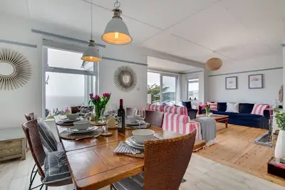 Image de Pooh Corner - Quatre Chambres Maison, Couchages 7