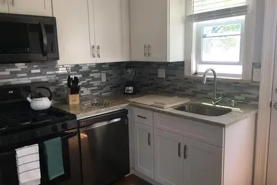 Image de Luxury Apt! 2 et 1/2 blocs à l'océan. Loc sur 2e balcon 3bd / 2bth balcon!