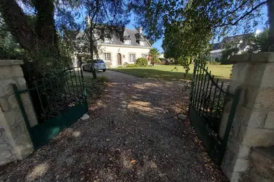 Image de Grande Maison Calme, Confortable & Bien Equipee