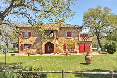 Image de Podere La Vecchia Fornace- Jaune