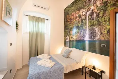 Image de B & B La Maison-D - Suite Cascata, campagne de Monopoli, WiFi, A / C, priv. parc.