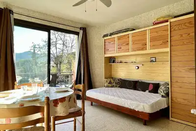 Image de Argelès-sur-Mer : Studio cabine avec terrasse, proche plage et commerces, parfait pour famille