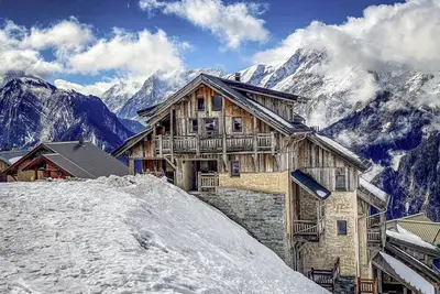 Image de Chalet le Perchoir, Skis aux pieds, Spa, Sauna, fitness, cinéma