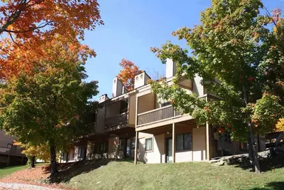 Image de Condo Sachem Trail récemment rénové avec bain à remous privé