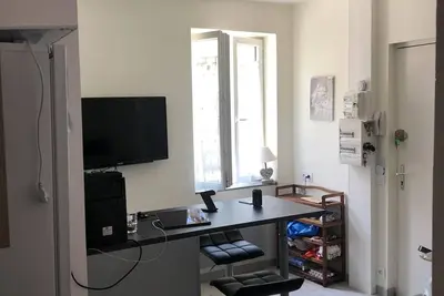 Image de Logement entier 25 m2 centre lisieux tout confort