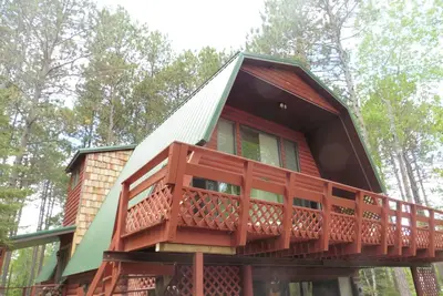 Image de Keweenaw Lake Lodge sur Little Rice Lake près de Houghton, Mi