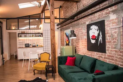 Image de Appartement de style unique de la rue principale de Belgrade