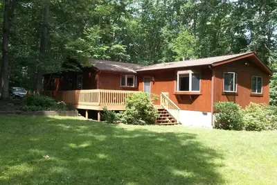 Image de Calme, confortable, maison confortable à Deep Creek, Maryland