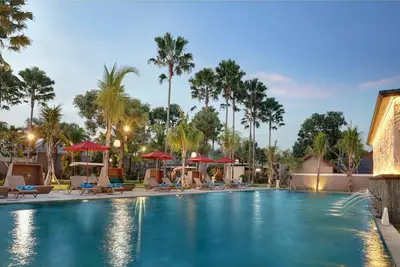Image de Villa d'une chambre avec piscine privée à seulement 5 minutes en voiture de la plage
