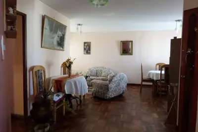 Image de Lovely Et Confortable 2 Bdr Appartment.